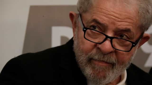 Moeda única defendida por Lula não é a mesma de Bolsonaro