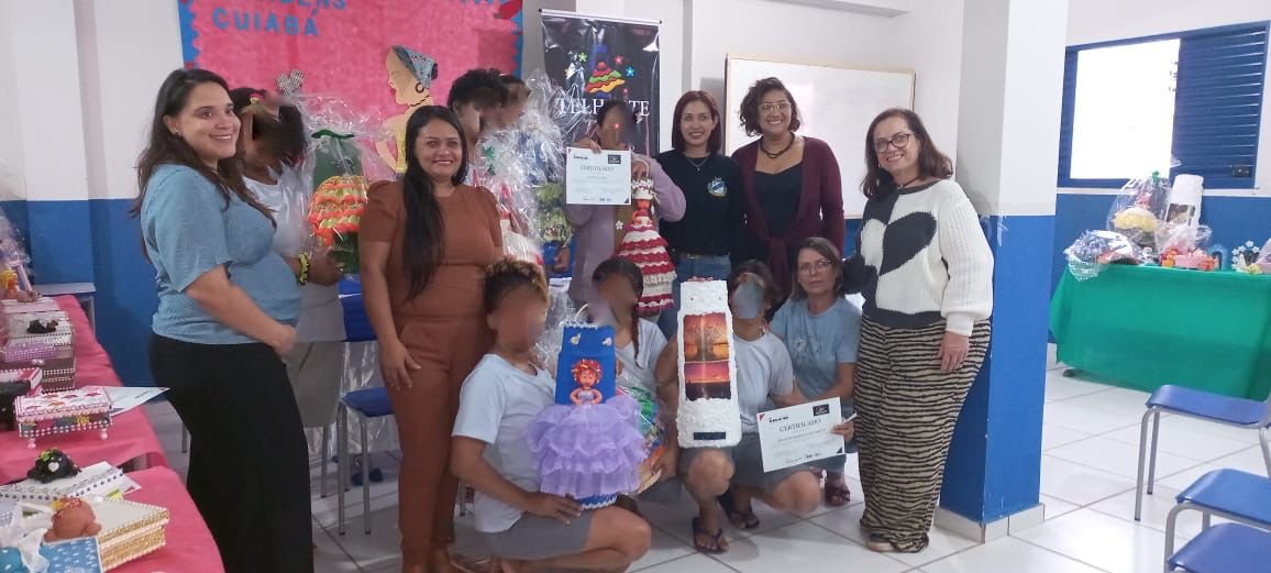 Instituto INCA entrega certificado a internas da Penitenciária Feminina Ana Maria do Couto