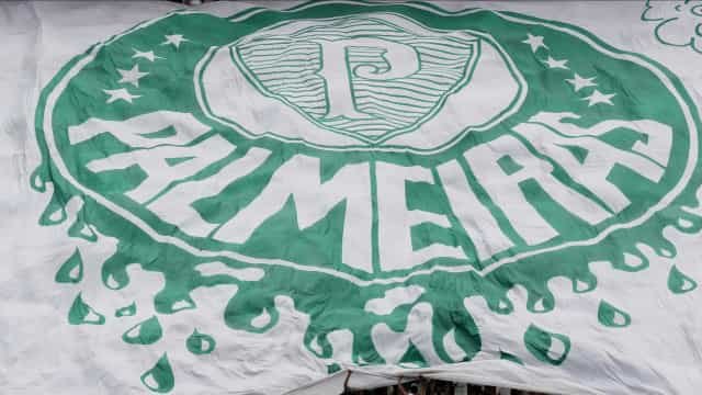 Torcedor do Palmeiras passa mal e morre após confusão perto do Couto Pereira
