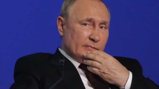 Putin critica ‘hegemonia’ dos EUA e prevê fim de mundo ‘unipolar’