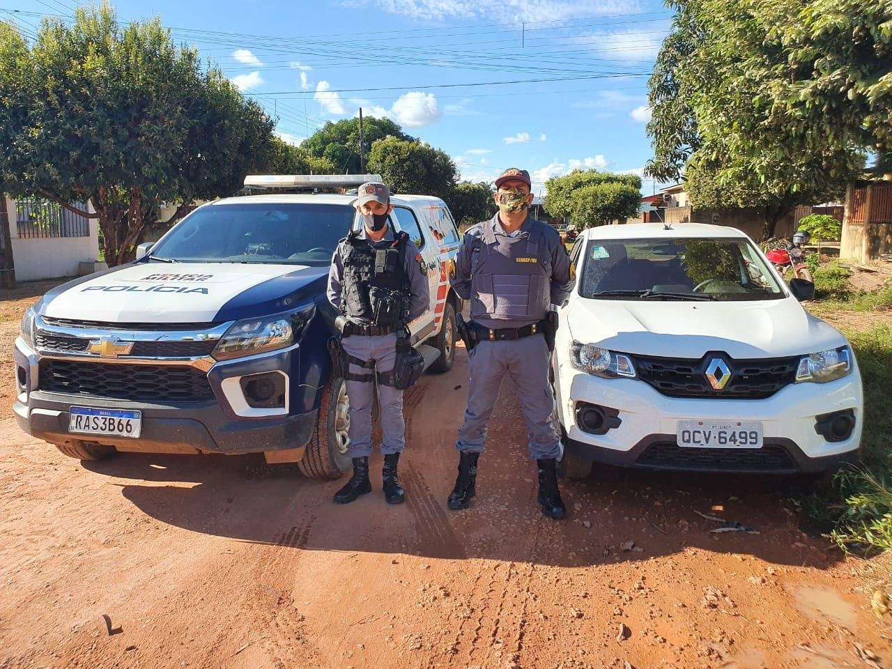 Policia Militar encontra carro furtado em Guarantã do Norte