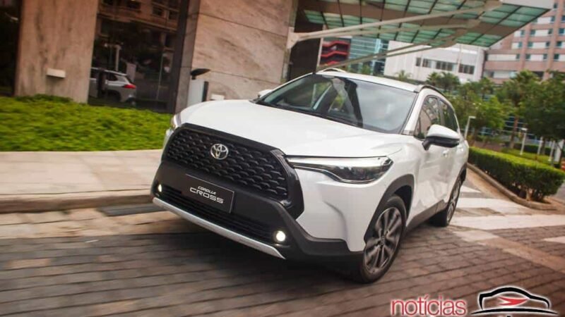 Corolla Cross tem 4 mil reservas – produção de 42 mil em 2021