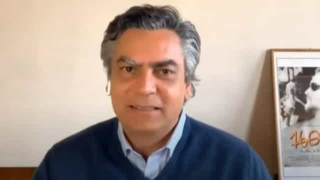 Diogo Mainardi deixa o Manhattan Connection após xingar Kakay