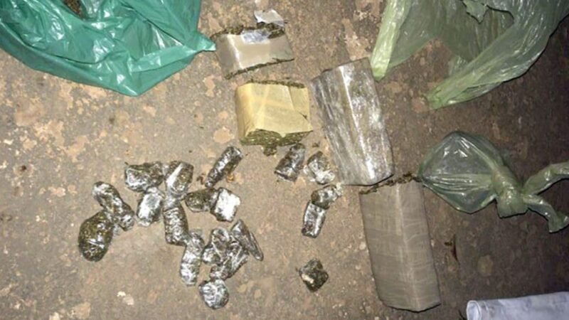 Três moradores de Sinop são presos transportando droga em carro de aplicativo