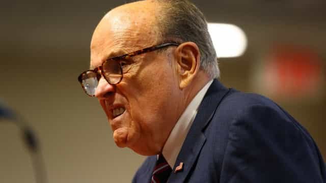 Nova York: Supremo suspende licença de Giuliani para exercer advocacia