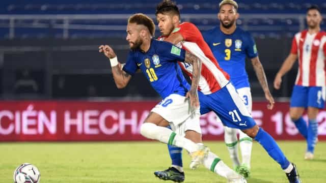 Seleção brasileira retorna do Paraguai sem tomar vacina contra a covid-19