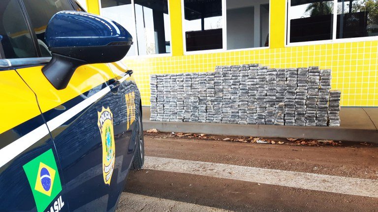 Quase meia tonelada de cocaína é apreendida