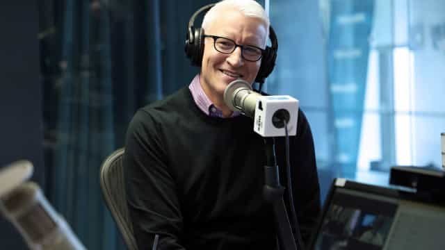 Jornalista bilionário afirma que não pretende deixar herança para filho