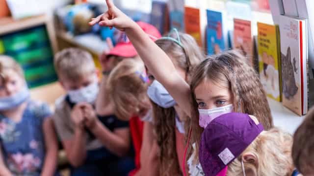 ABC paulista diverge sobre volta obrigatória dos estudantes a partir do dia 18