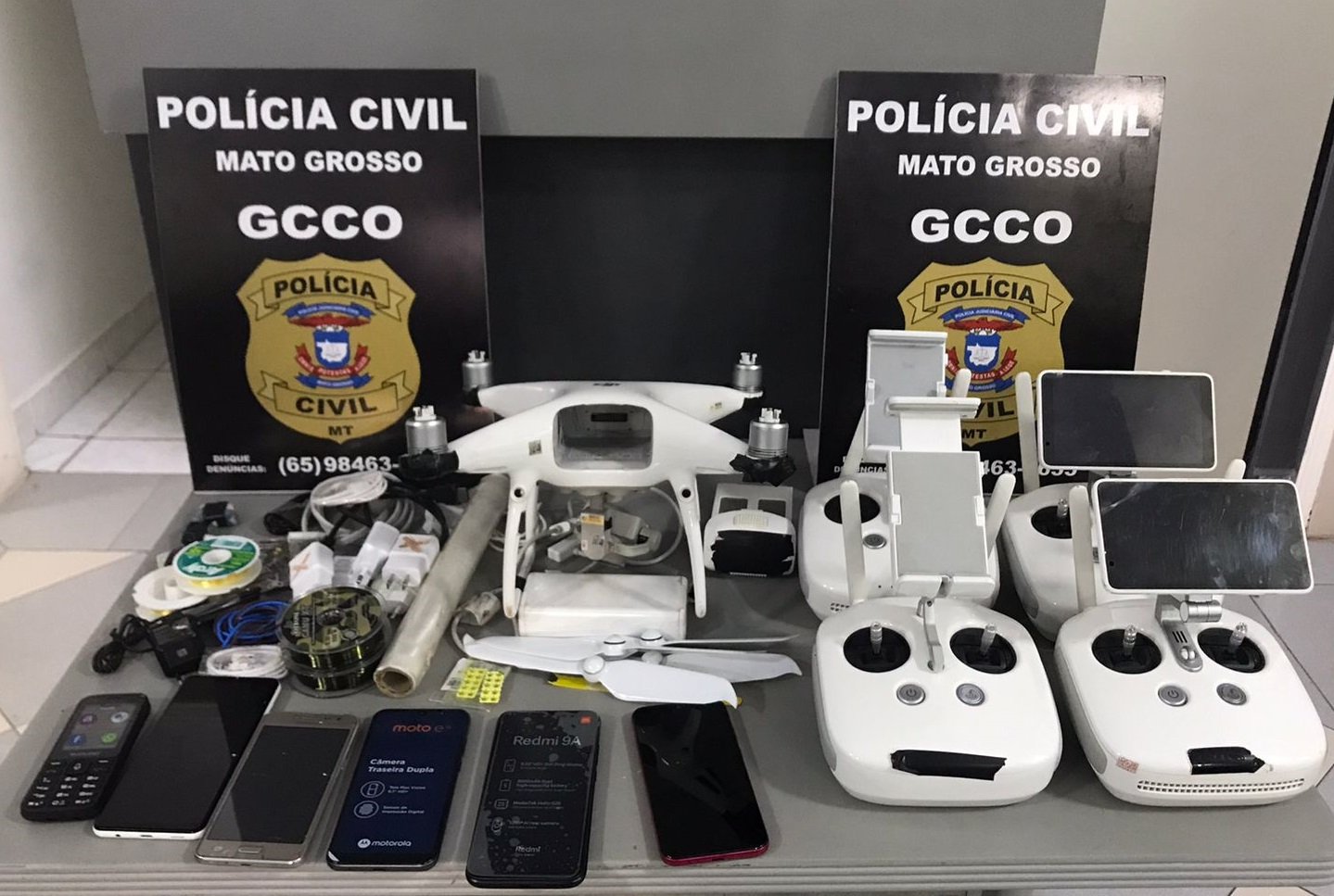 Polícia Civil apreende drones, celulares e drogas em casa próximo à PCE
