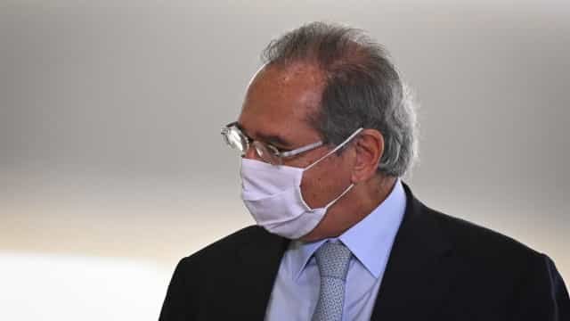 Governo tenta acelerar agenda econômica para não perder apoio de liberais