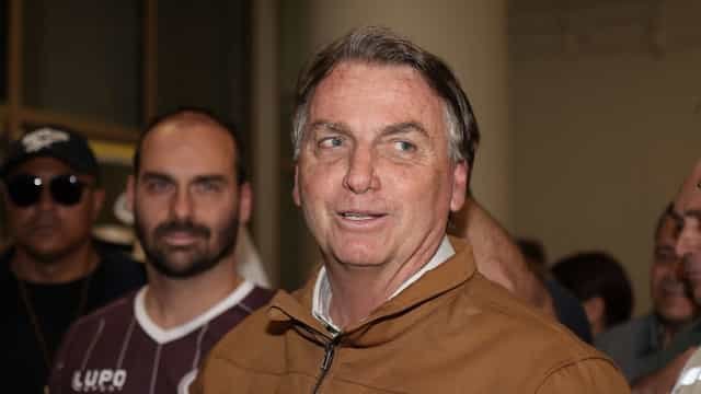 ‘Por mim, não teria Carnaval’, diz Jair Bolsonaro