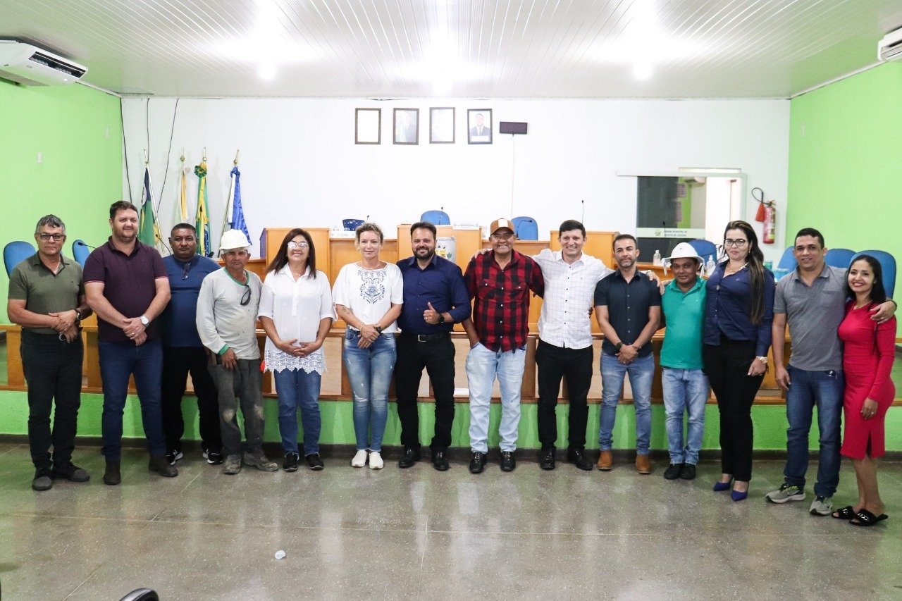 Deputado Claudinei levanta demandas de Peixoto de Azevedo