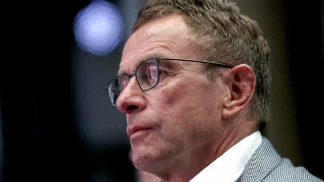 Ralf Rangnick revela que moldará Manchester United ao estilo de Cristiano Ronaldo