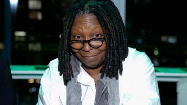 Whoopi Goldberg testa positivo à Covid-19