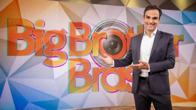 Tadeu Schmidt revela que não dormirá antes dos brothers no BBB 22