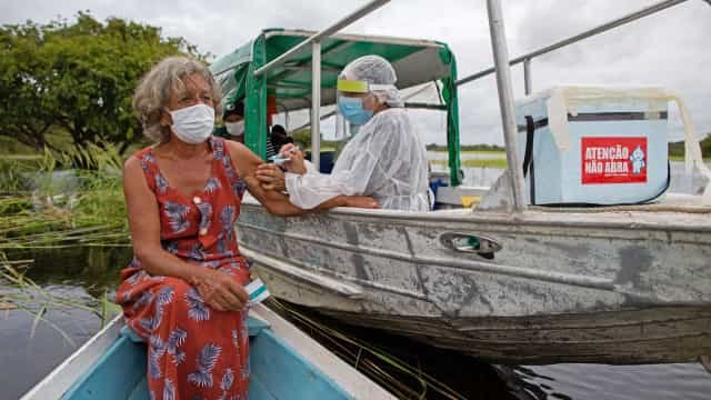 Brasil supera 82 milhões de vacinados com dose de reforço contra covid