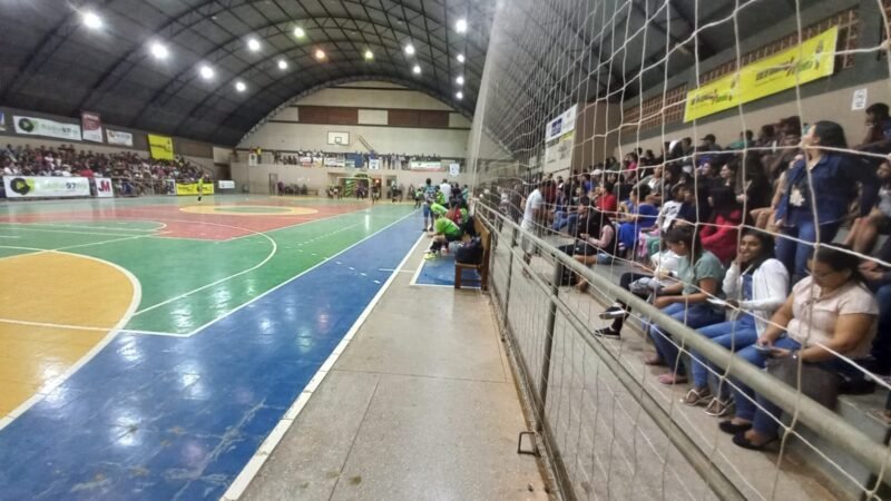 Final da Copa do Comercio leva publico Record no Ginásio Bezerrão em Guarantã do Norte