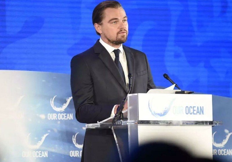 Leonardo DiCaprio pede que jovens brasileiros tirem Título de Eleitor