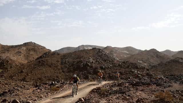 Ciclista espanhol morre após problema no coração em prova no deserto