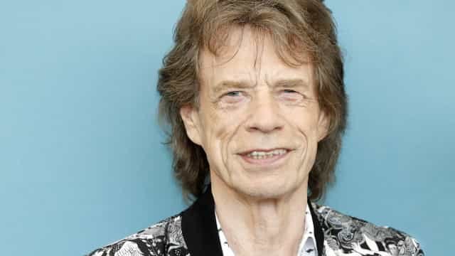 Mick Jagger é infectado com Covid-19 e Rolling Stones adiam show em Amsterdã