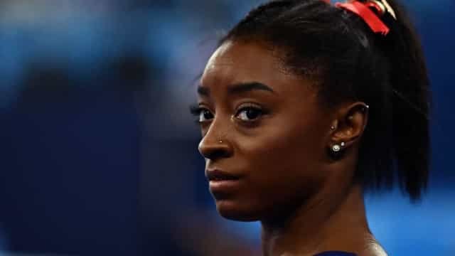 Biles e outras ginastas pedem US$ 1 bi ao FBI por não evitar novos casos de abuso