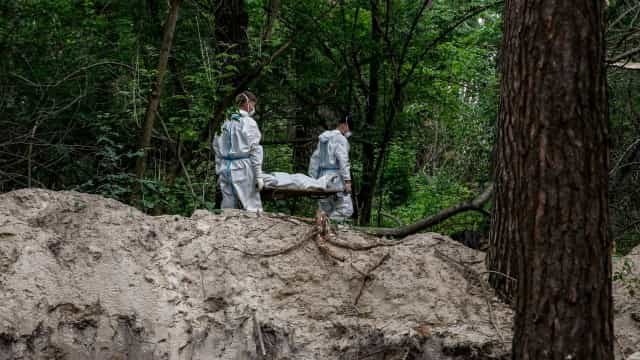 Encontrada mais uma vala comum de civis na região de Kyiv
