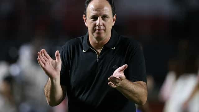 Rogério Ceni se empolga com jovens do São Paulo: ‘Eles têm desejo e alma’
