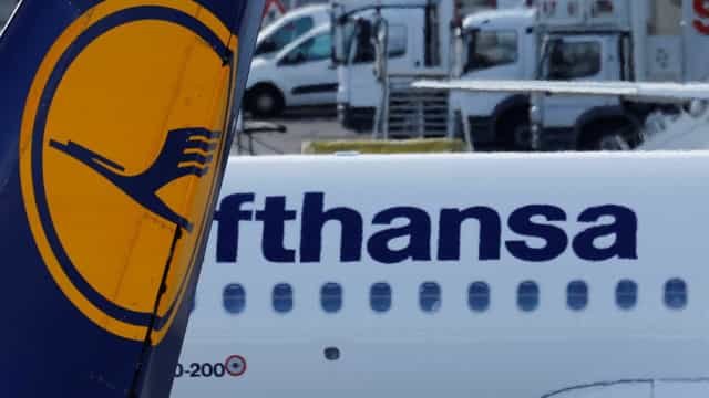 Lufthansa diz que negociações continuam ante eventual greve de pilotos
