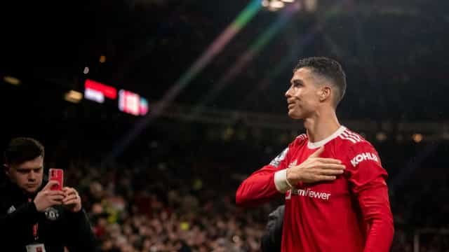 Técnico do Manchester United recua e pode permitir saída de Cristiano Ronaldo