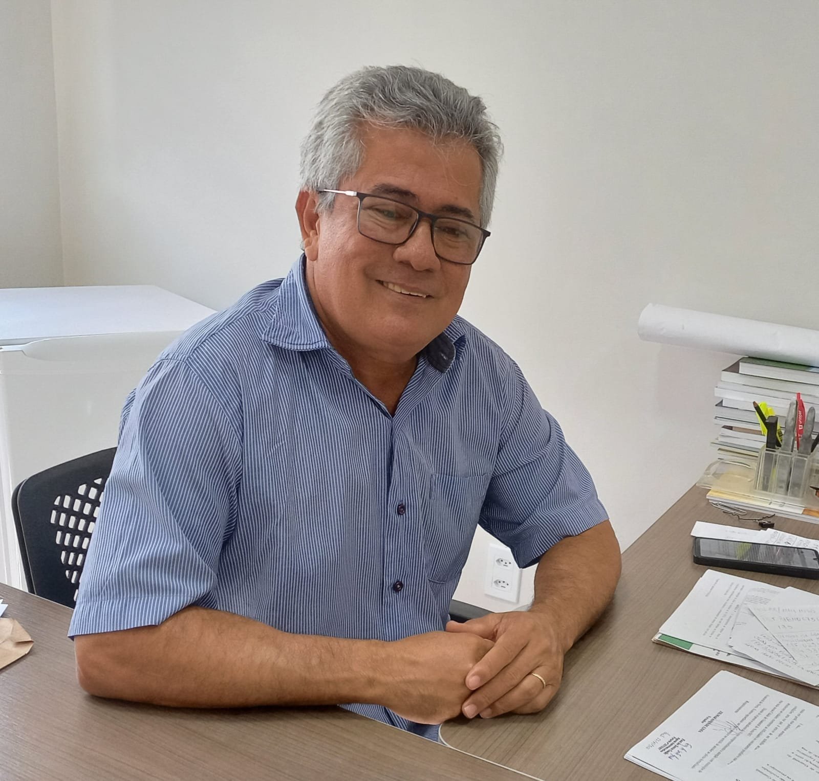 Vereador Zilmar fez indicação aonde beneficia funcionários público municipal que é pai de criança excepcional