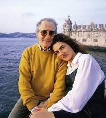 Quais são as diferenças de um relacionamento entre maiores de idade?