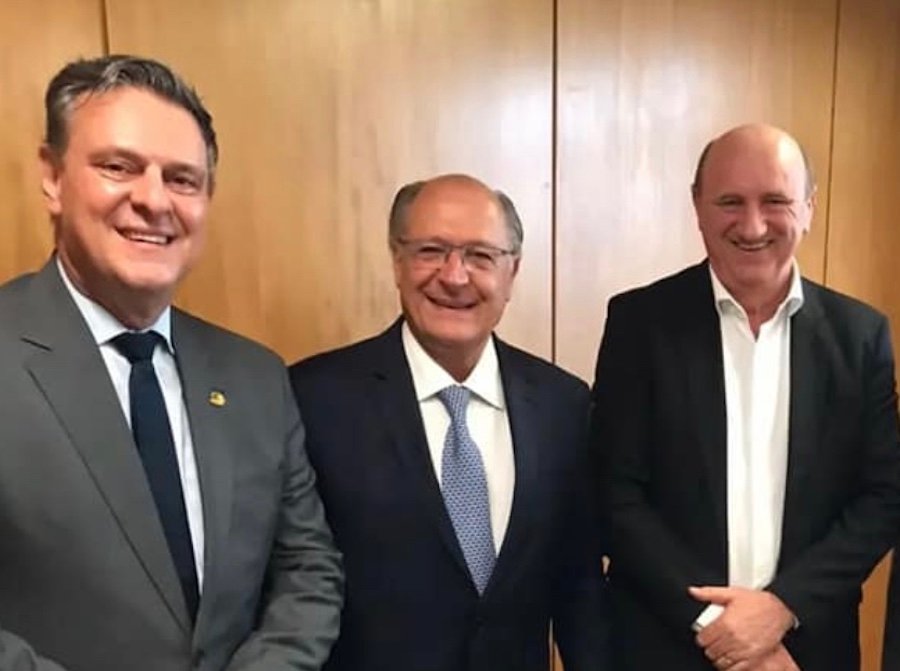 Leitão, Favaro e Geller são cotados para ministro da Agricultura, diz Folha