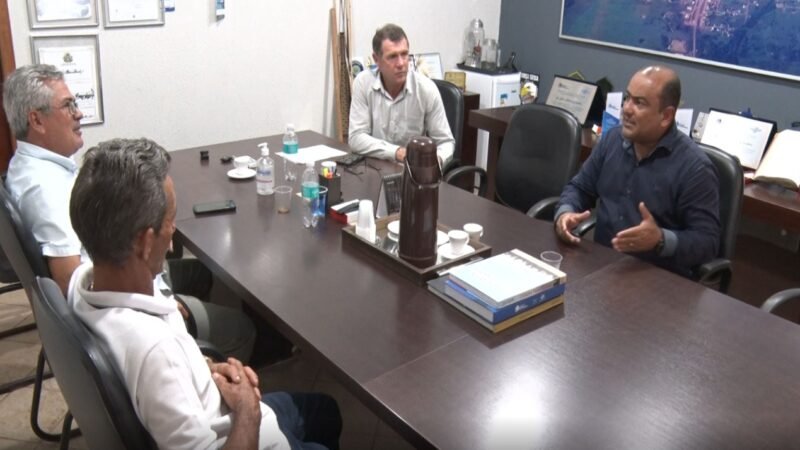 Vereadores de Guarantã do Norte se reúnem com prefeito em exercício