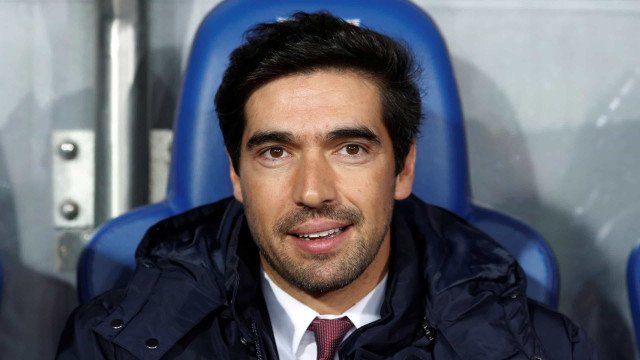 Abel Ferreira recebe título de Personalidade do Ano da Câmara Portuguesa no Brasil