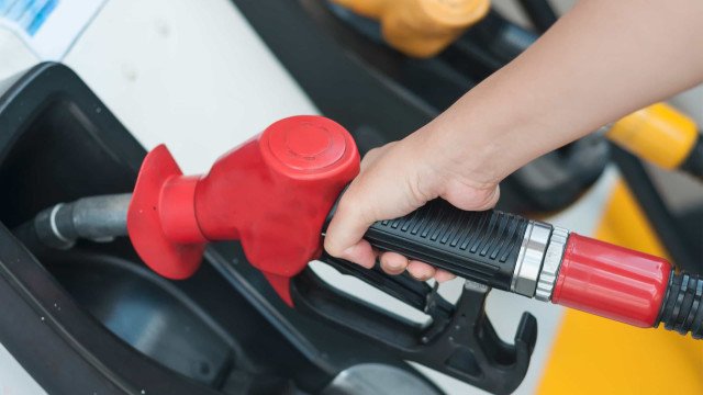 Gasolina subiu e foi o item de maior pressão no IPCA de novembro