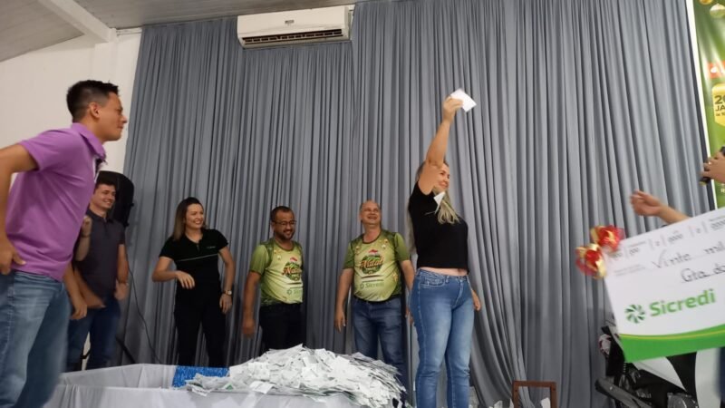 ACEG realizou o sorteio da promoção Natal feliz