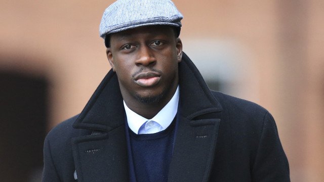 Benjamin Mendy, do Manchester City, é inocentado de seis acusações de estupro