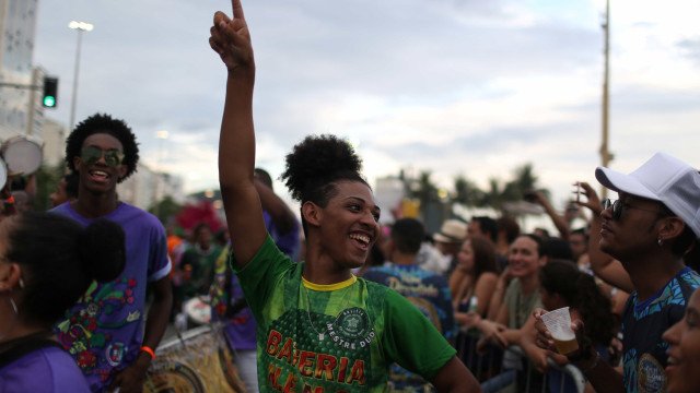 Rio tem 41 blocos de rua nesta segunda-feira de carnaval