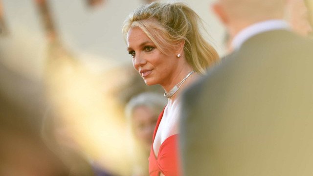 Britney Spears sobre boatos de que quase morreu: "Não me querem bem"