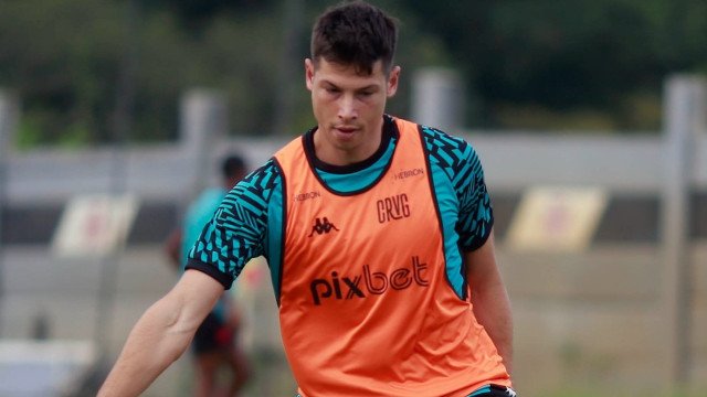 Vasco anuncia zagueiro argentino e já soma 11 reforços na temporada