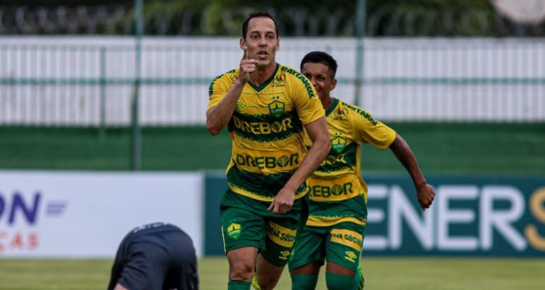 Cuiabá e Lucas do Rio Verde vencem no Estadual de futebol