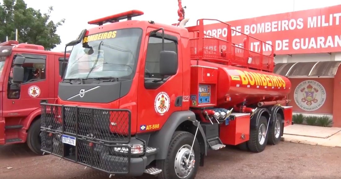 Guarantã: prefeito doa terreno para construir quartel dos bombeiros e governo entrega caminhão