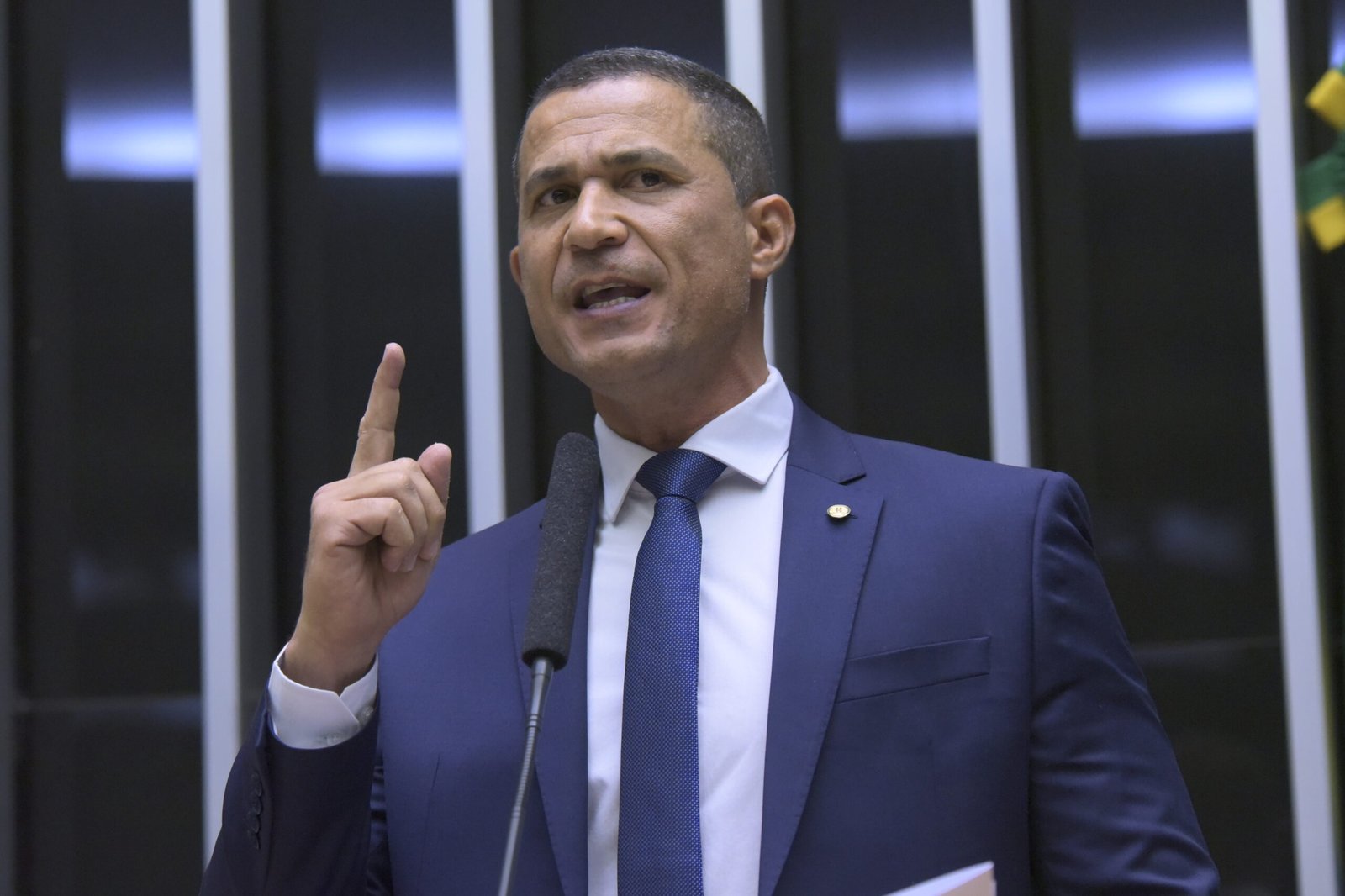 Coronel Assis rebate Lula sobre fala contra policiais e cobra explicações de ministro da Justiça