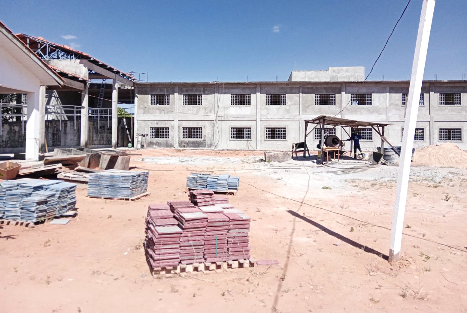 Sinop: nova escola estadual Cleufa Hubner para mil alunos deve ficar pronta até junho