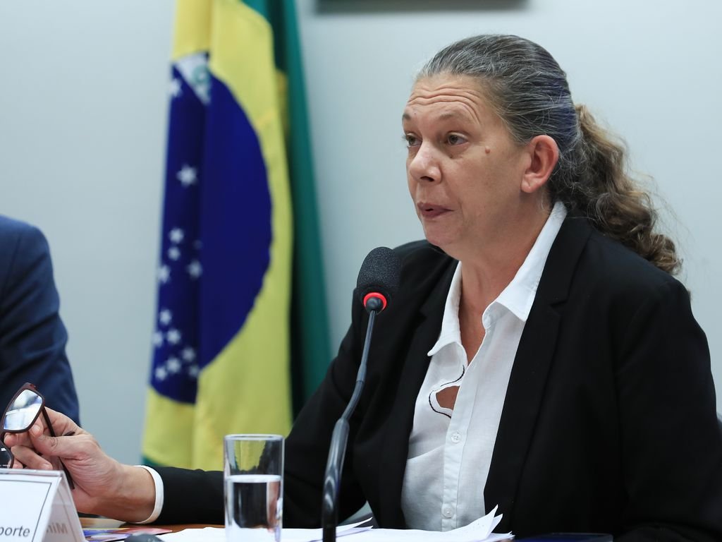 Ministra estará em Mato Grosso na próxima semana para lançar centro esportivo e se reunir com governador