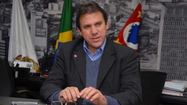 Marinho defende revisão de normas de terceirização trabalhista