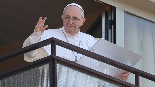 Papa Francisco defende paridade salarial por gênero no Dia Internacional da Mulher