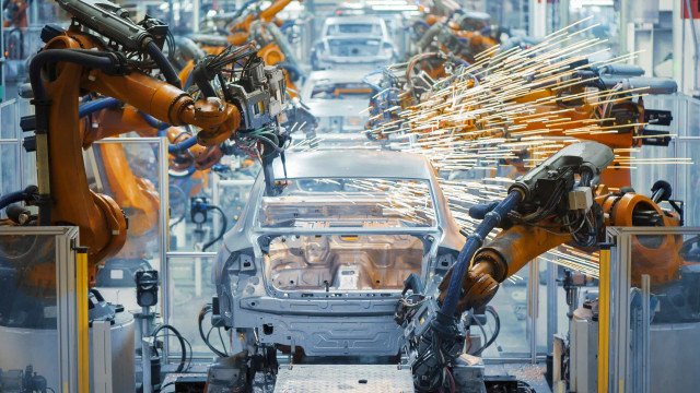 GM, Hyundai e Stellantis suspendem produção e dão férias coletivas