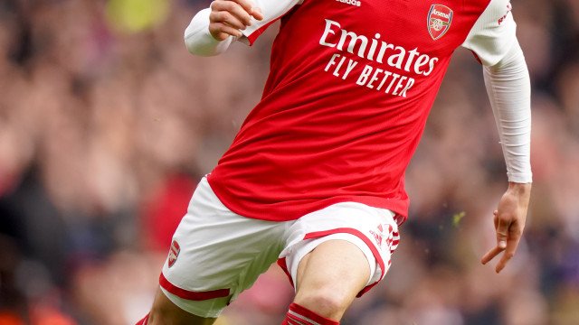Martinelli marca, Arsenal goleia Crystal Palace e lidera com folga no Inglês
